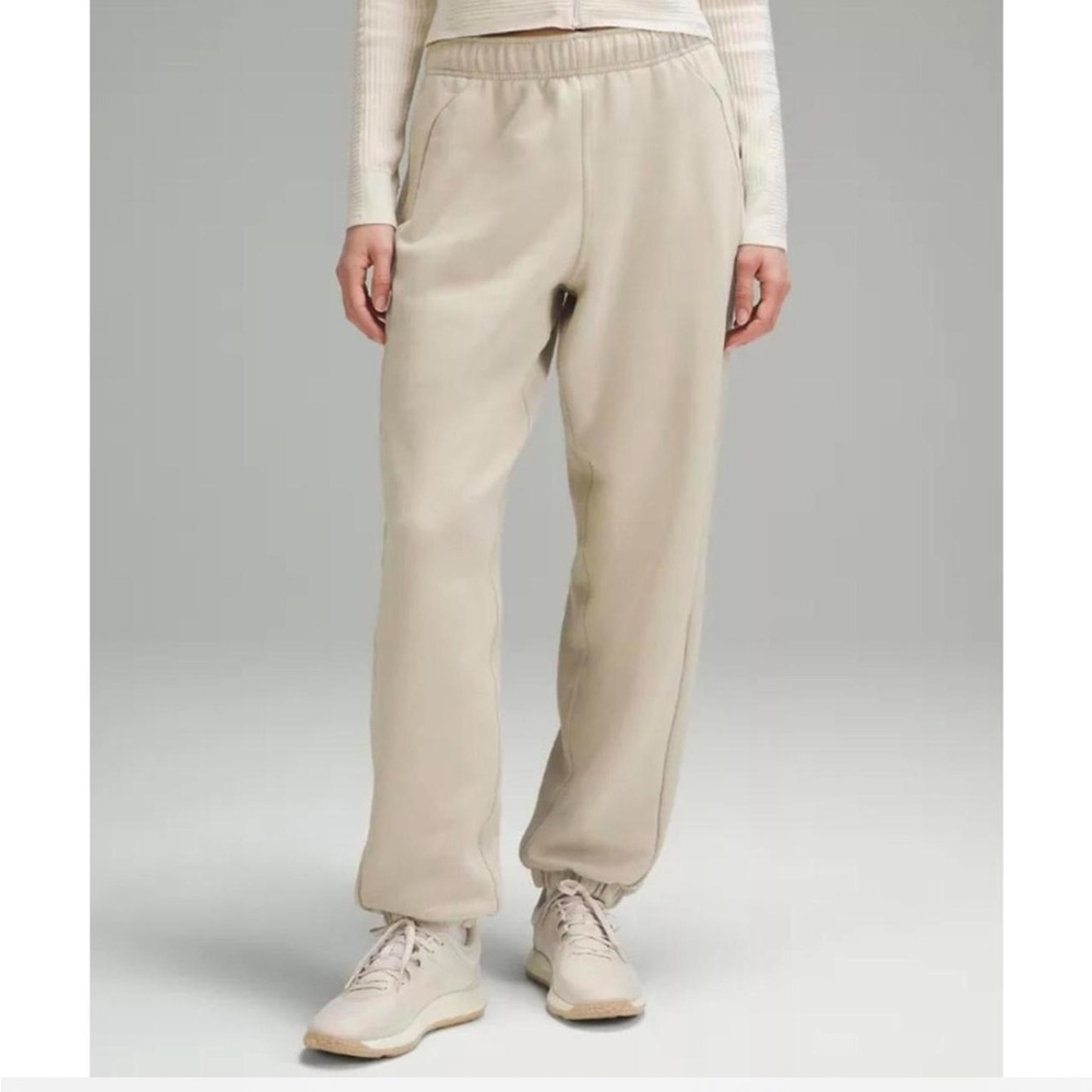 Lululemon Scuba MR Oversized-Fit Jogger *Regular Mojave Tan